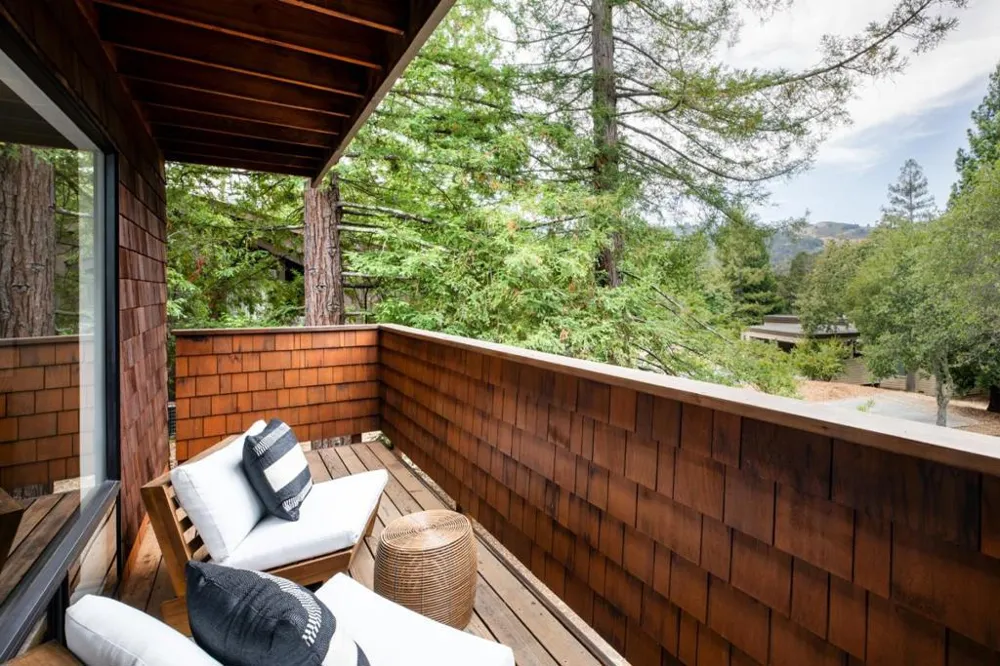 45 Bear Paw Portola Valley, CA 94028