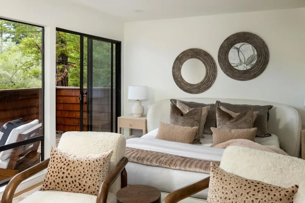 45 Bear Paw Portola Valley, CA 94028