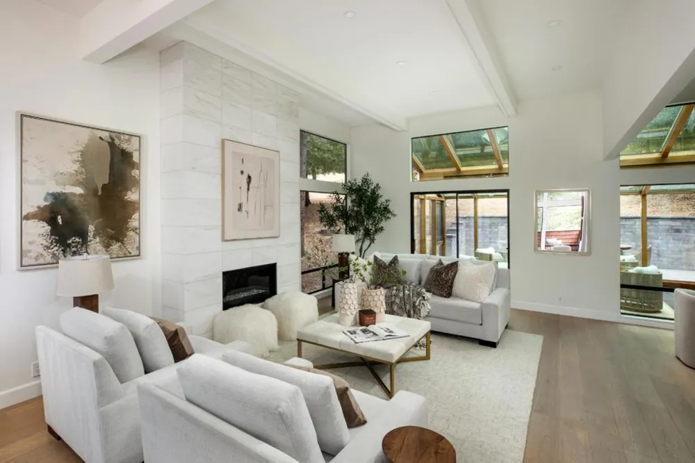 45 Bear Paw Portola Valley, CA 94028