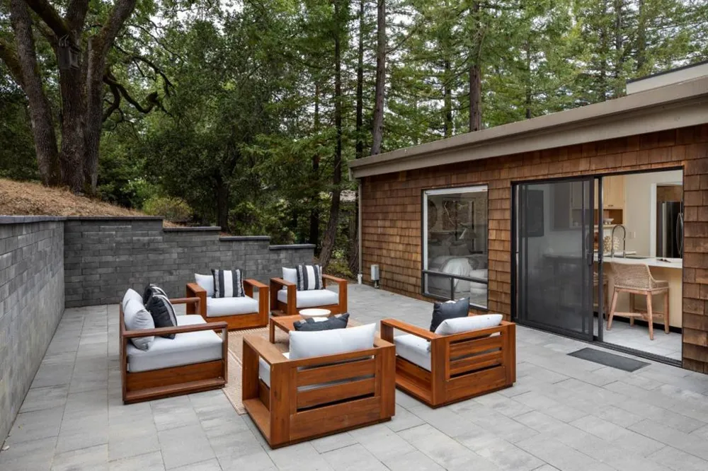 45 Bear Paw Portola Valley, CA 94028