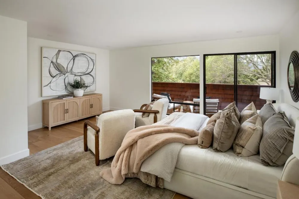 45 Bear Paw Portola Valley, CA 94028