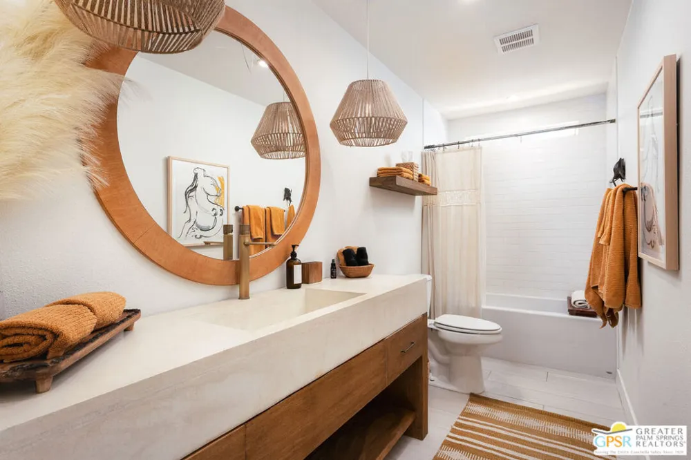 1373 E Madero Circle Palm Springs, CA 92262