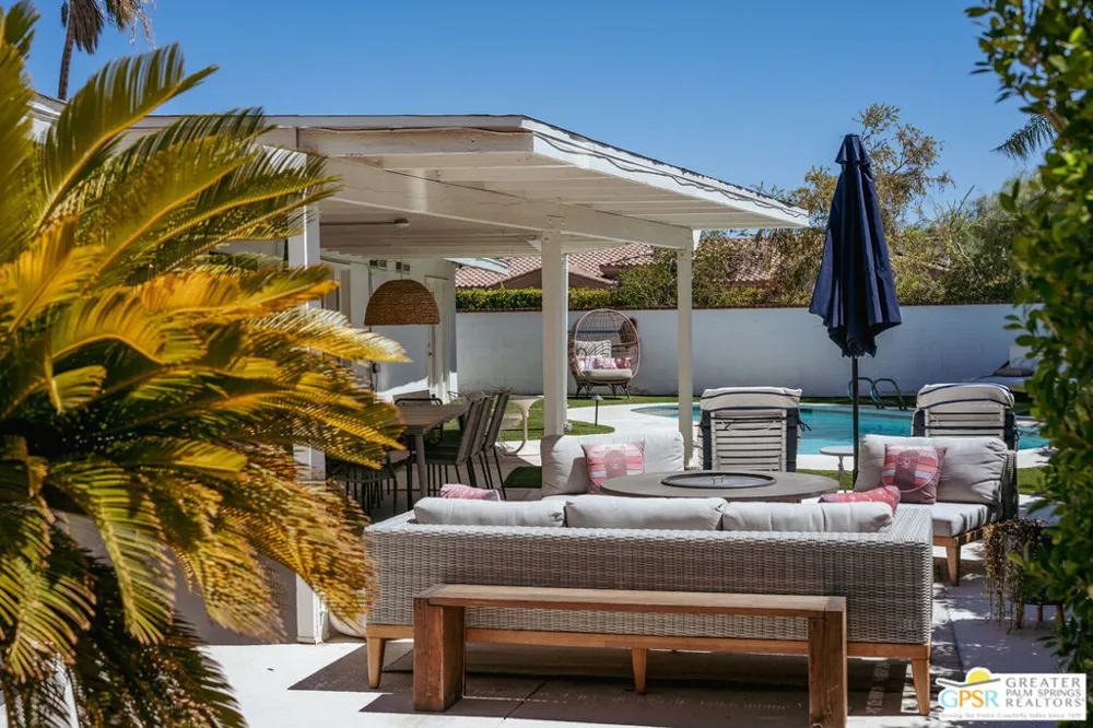 1373 E Madero Circle Palm Springs, CA 92262