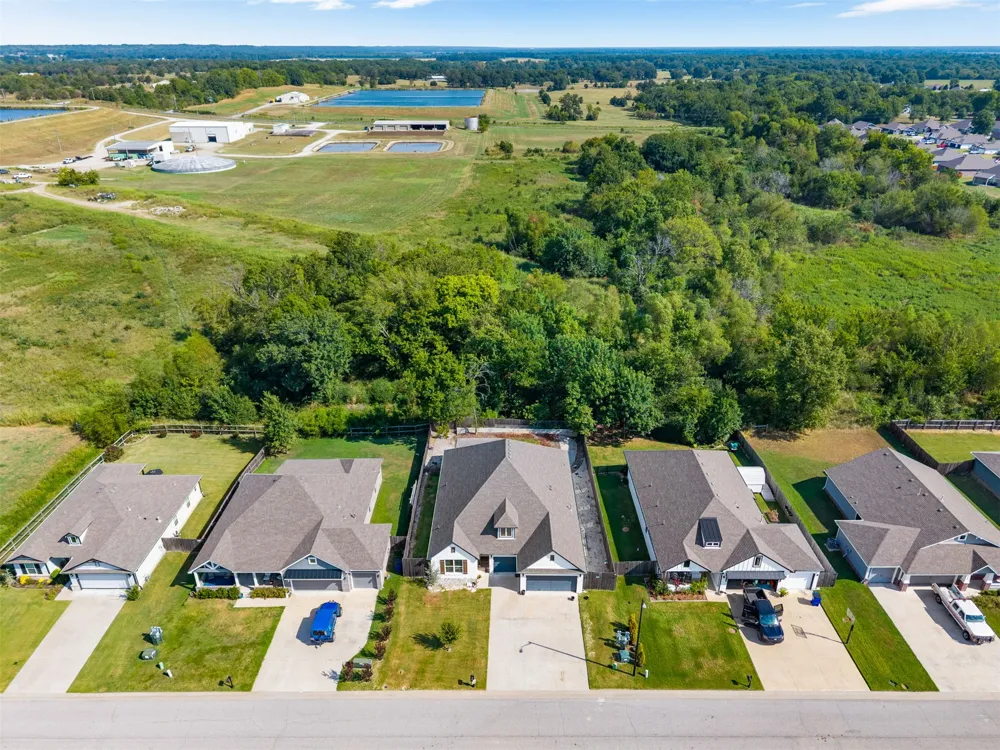 31485 E 64th Street S Broken Arrow, OK 74014