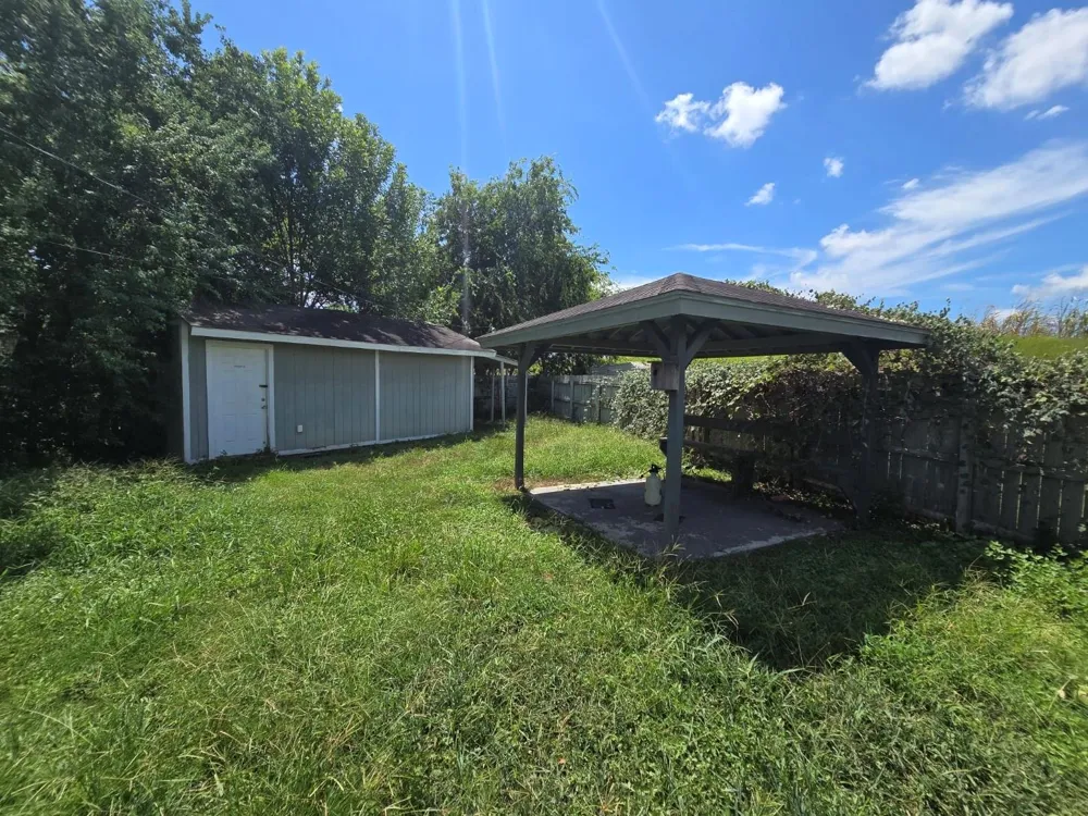 1523 Avenue F Freeport, TX 77541