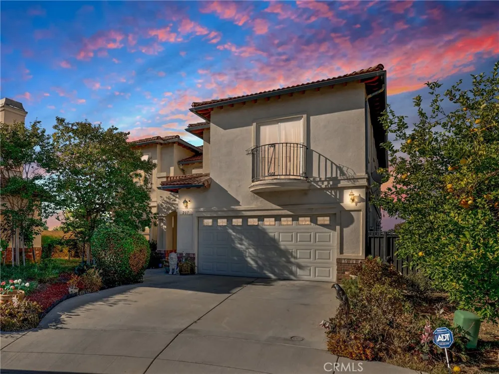 207 Gilbert Way Placentia, CA 92870