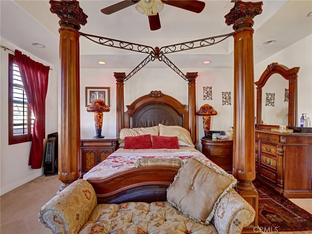 207 Gilbert Way Placentia, CA 92870