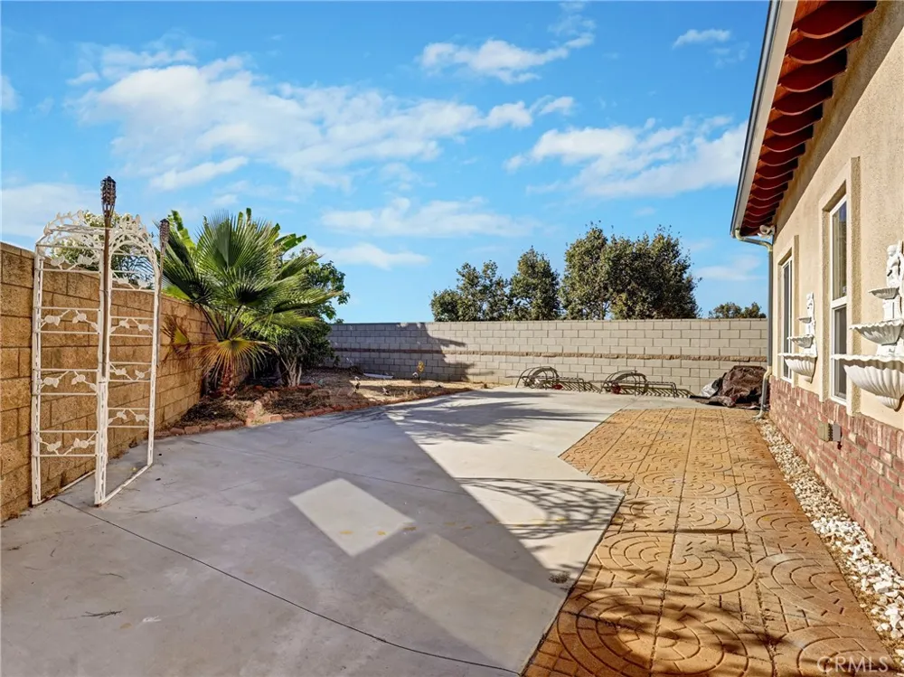 207 Gilbert Way Placentia, CA 92870