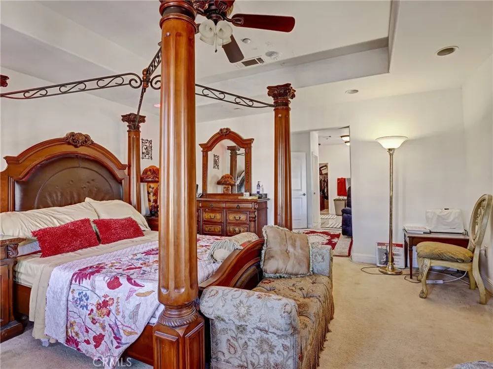 207 Gilbert Way Placentia, CA 92870