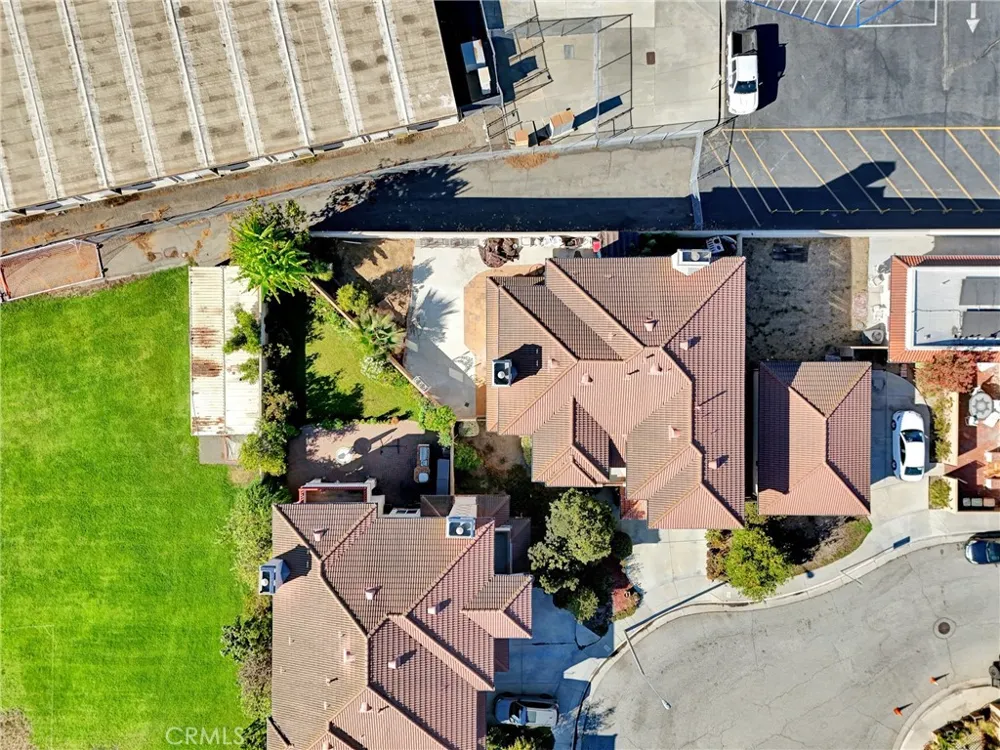 207 Gilbert Way Placentia, CA 92870