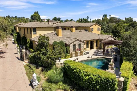 5182 Garrett Court