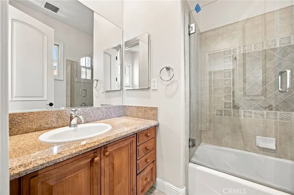5182 Garrett Court Calabasas, CA 91302