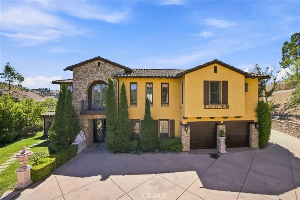 5182 Garrett Court Calabasas, CA 91302