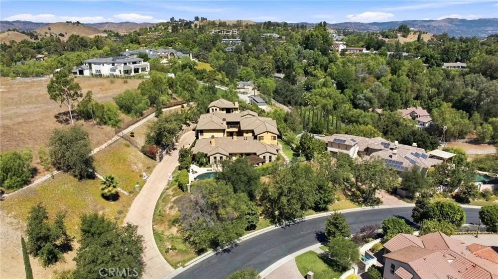 5182 Garrett Court Calabasas, CA 91302