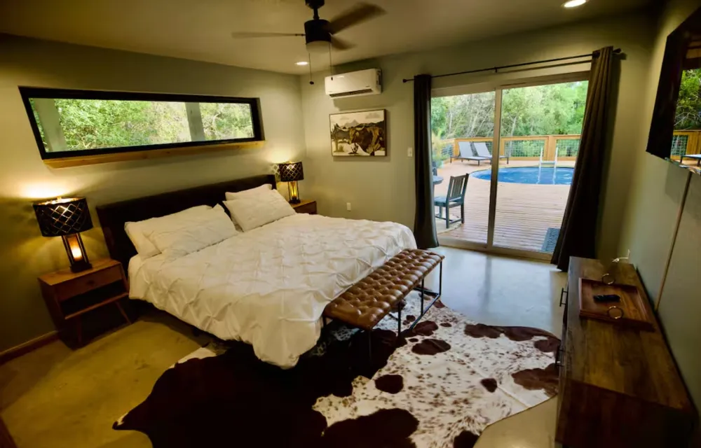 12665 Silver Creek Road Dripping Springs, TX 78620