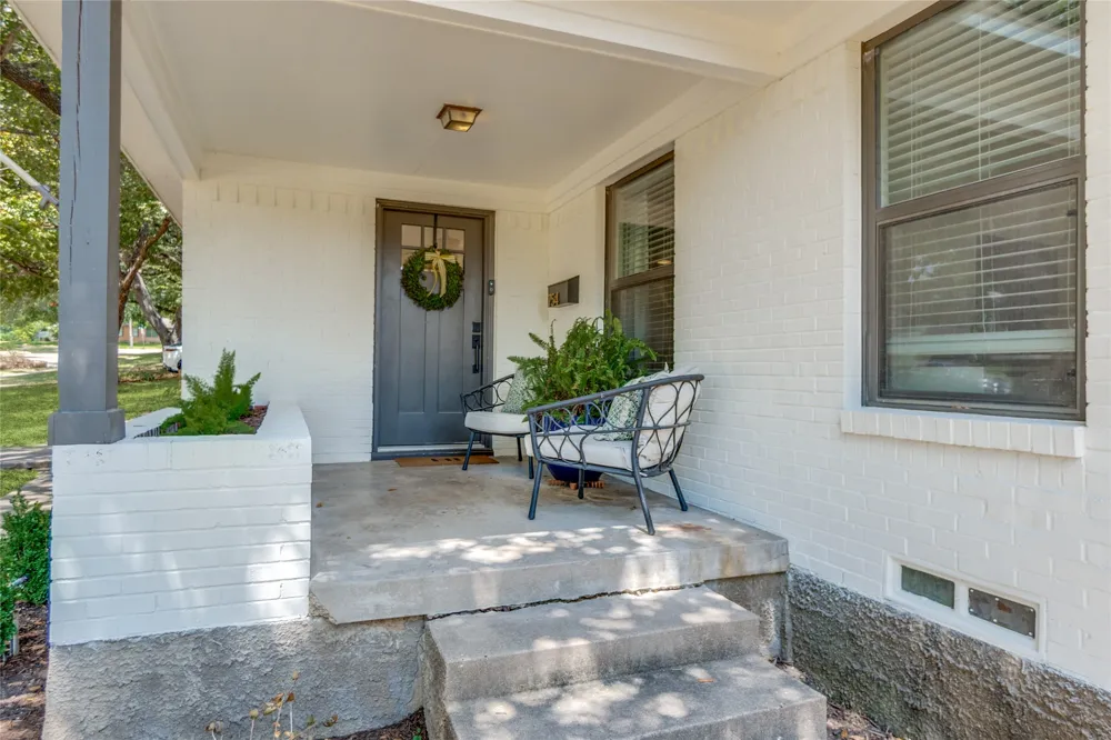 754 Kirkwood Drive Dallas, TX 75218