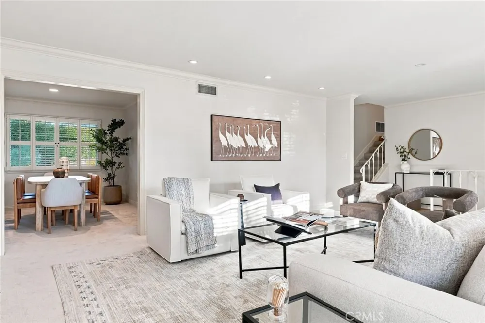2762 Tern Circle Costa Mesa, CA 92626