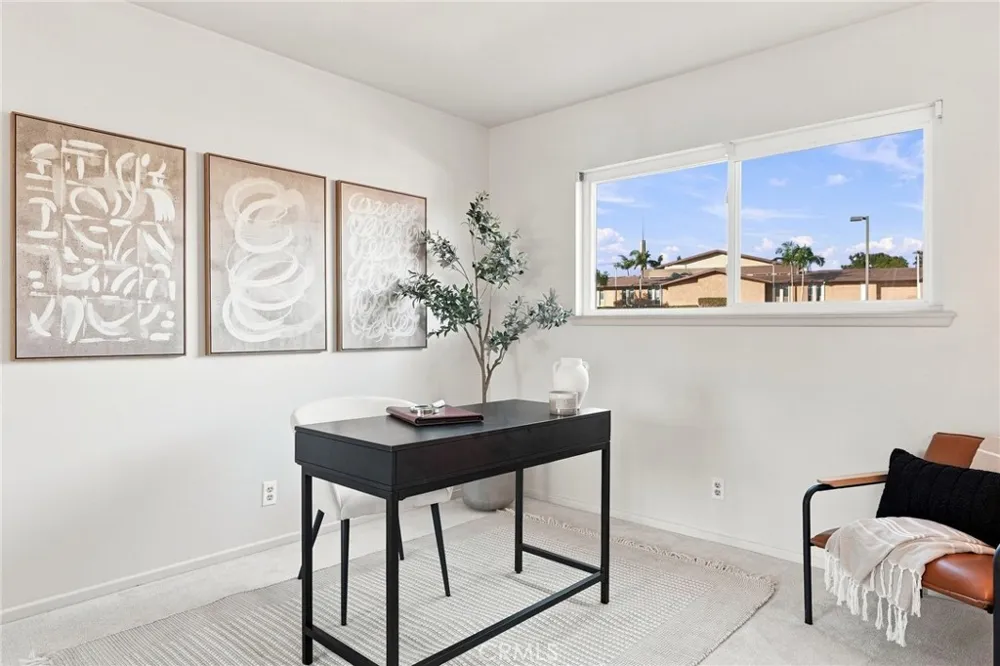 2762 Tern Circle Costa Mesa, CA 92626