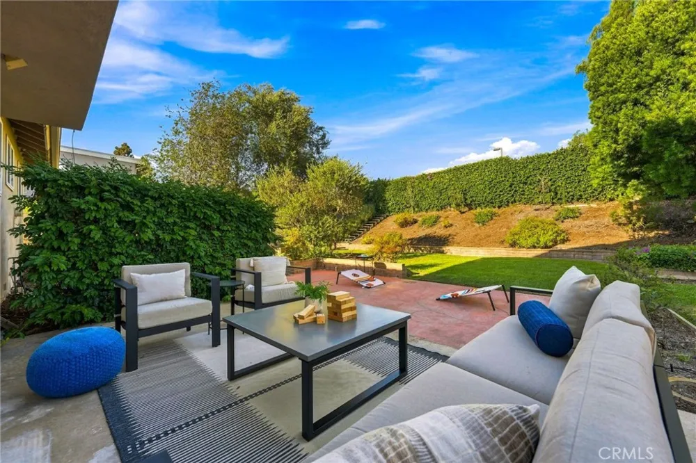 2762 Tern Circle Costa Mesa, CA 92626