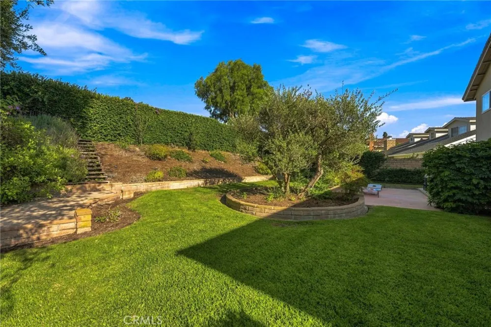 2762 Tern Circle Costa Mesa, CA 92626