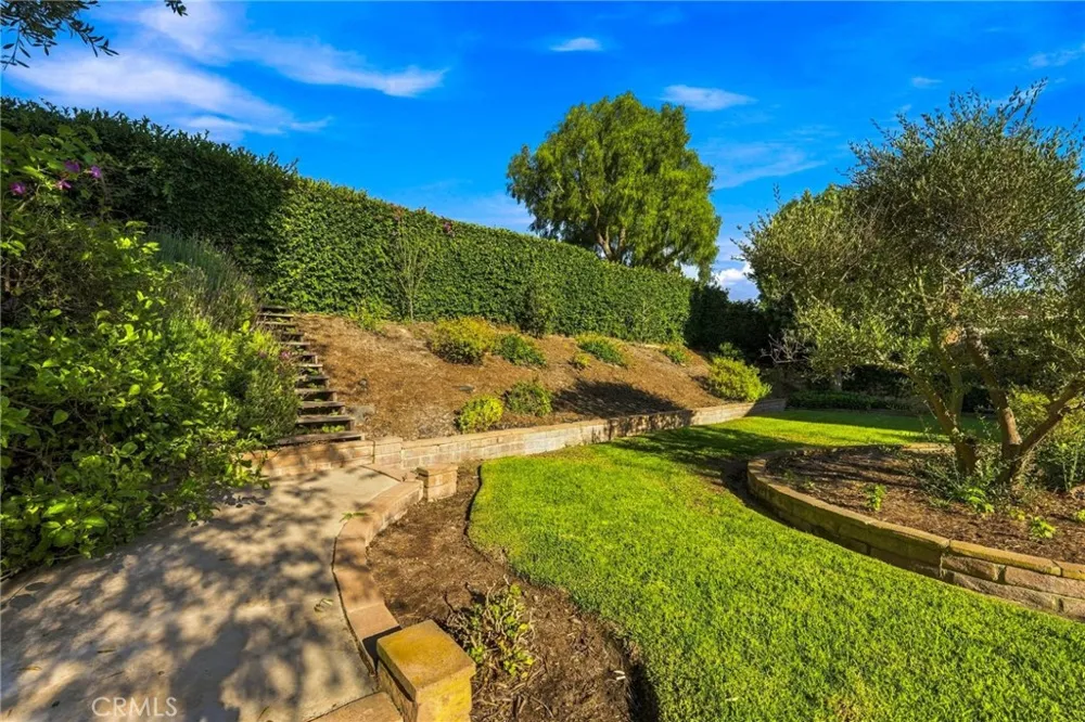 2762 Tern Circle Costa Mesa, CA 92626