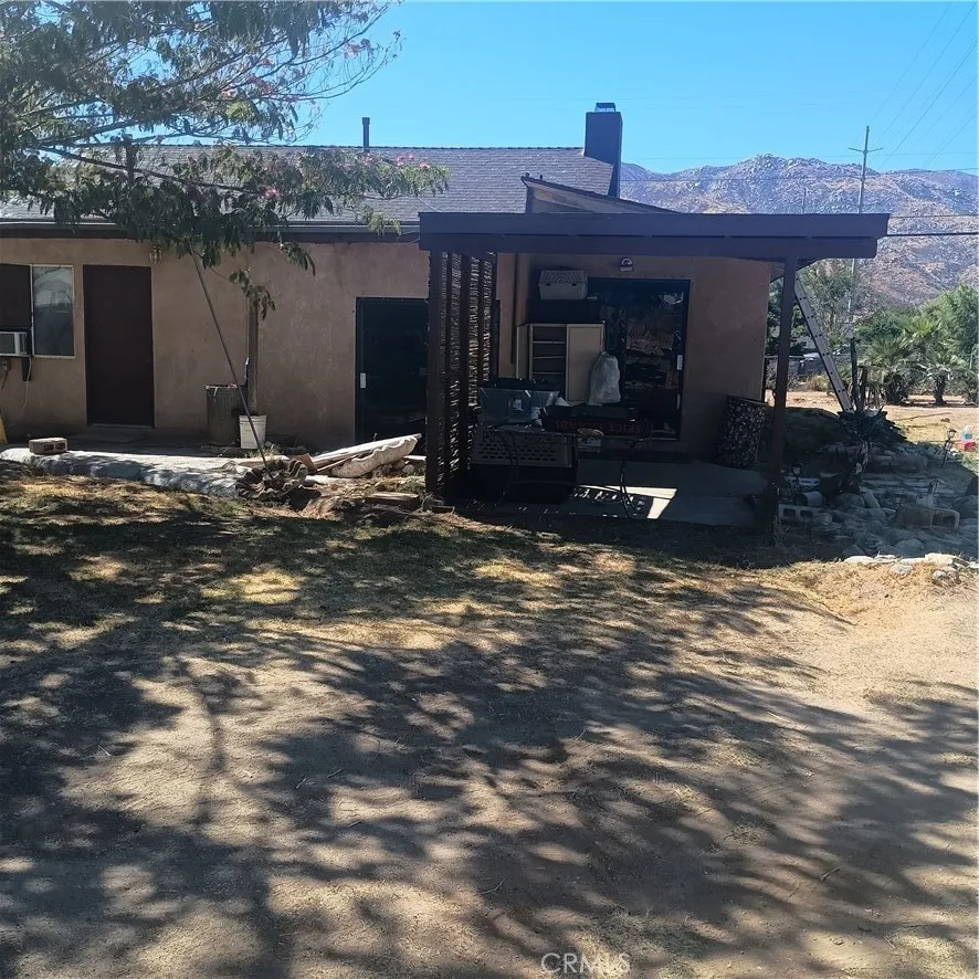 421 E Barbour Street Banning, CA 92220