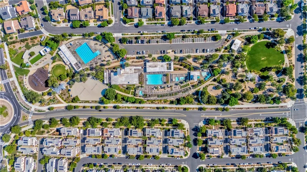 139 Terrapin Irvine, CA 92618