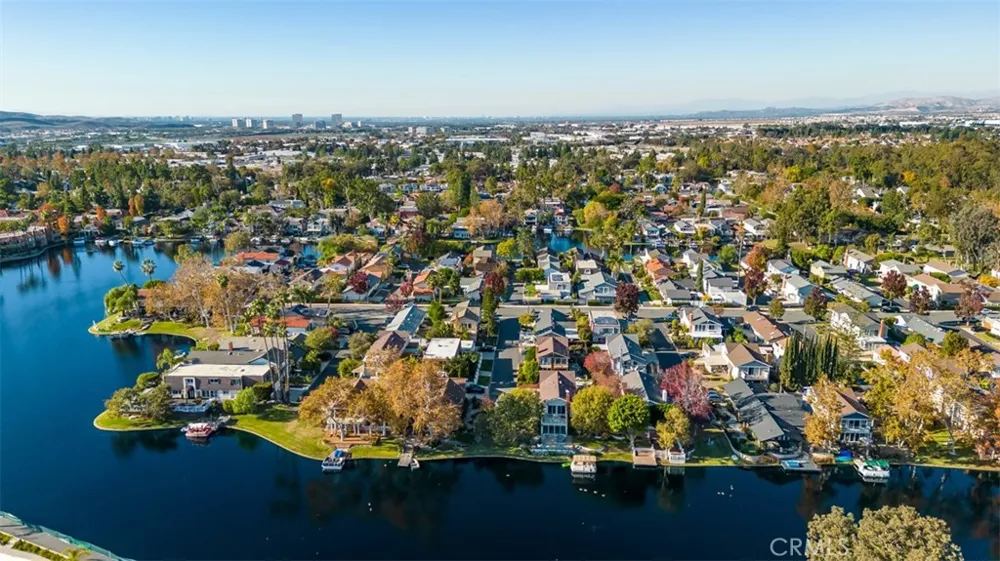 22752 Bayshore Lane Lake Forest, CA 92630