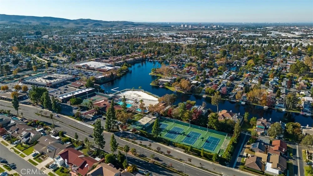 22752 Bayshore Lane Lake Forest, CA 92630