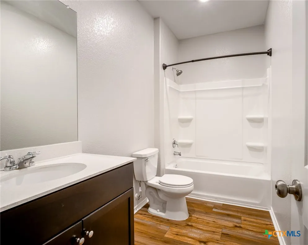 224 Grey Slate Avenue Marble Falls, TX 78654