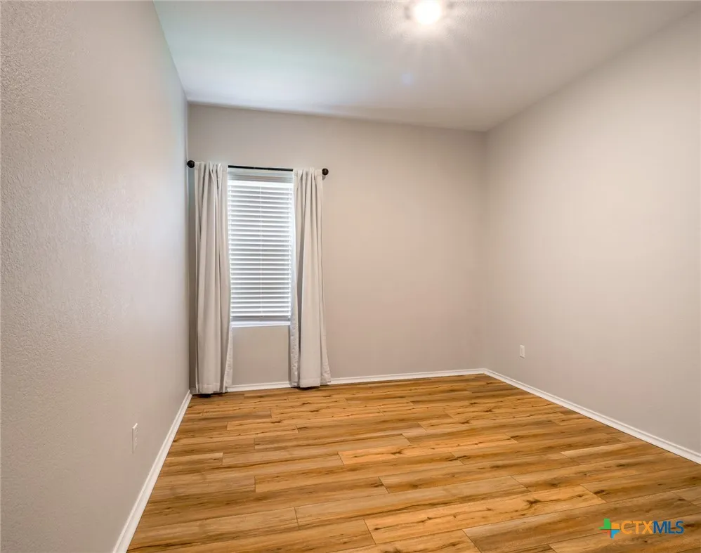224 Grey Slate Avenue Marble Falls, TX 78654