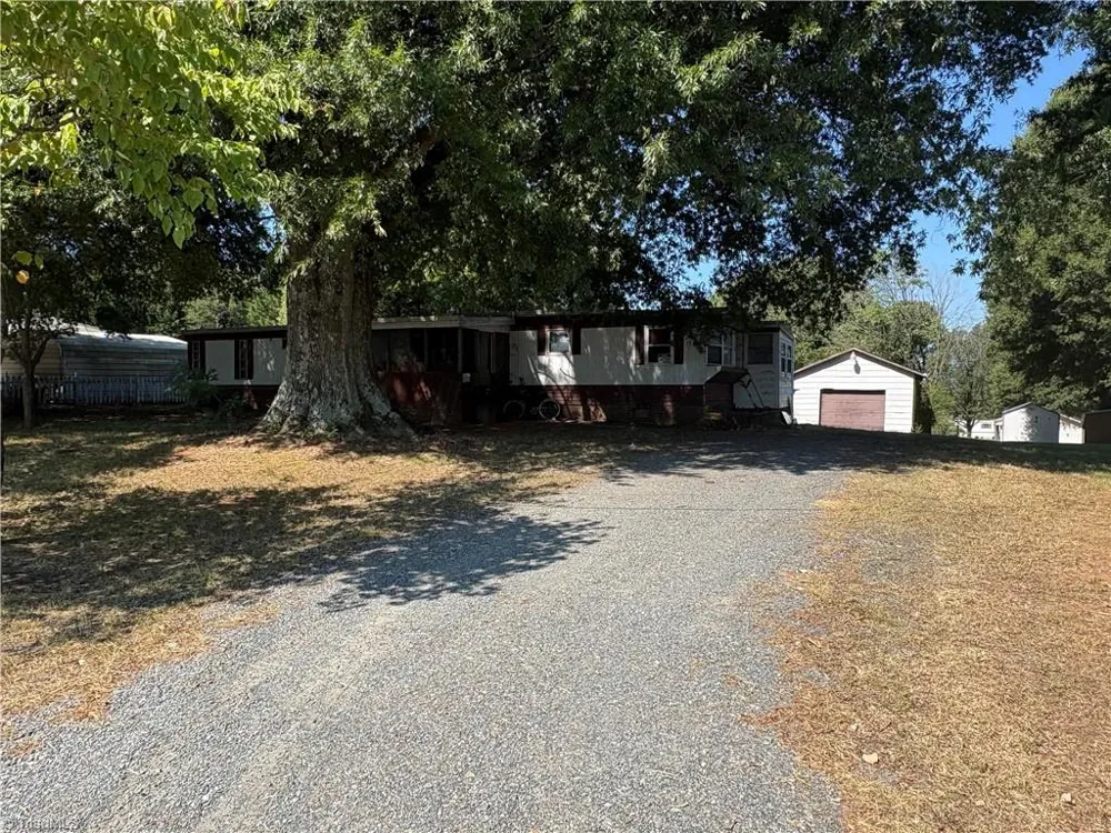 106 Red Kirby Road King, NC 27021