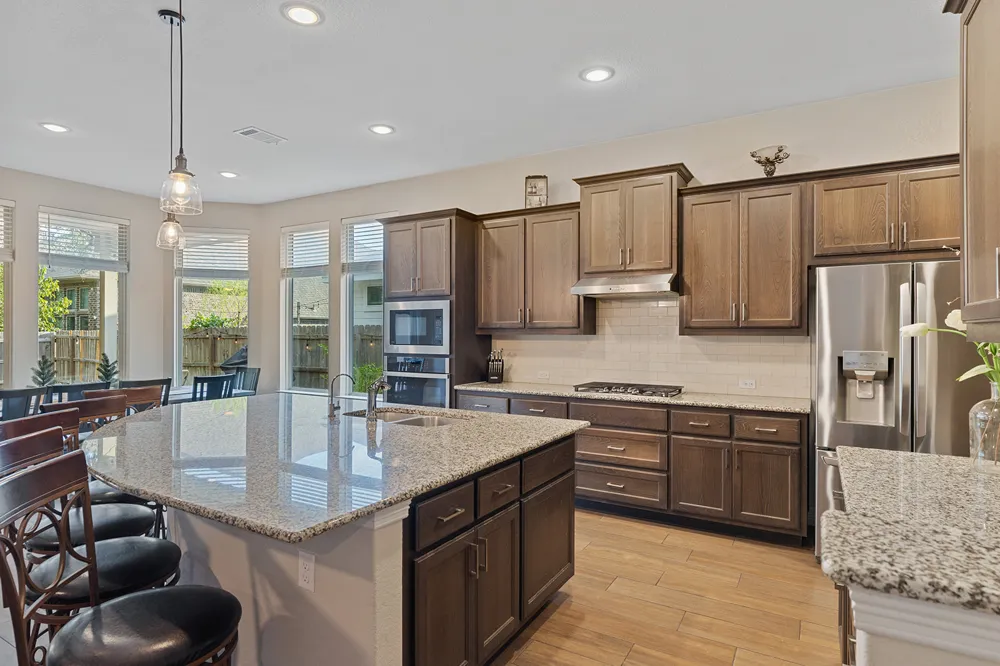 812 Heartleaf Drive Leander, TX 78641