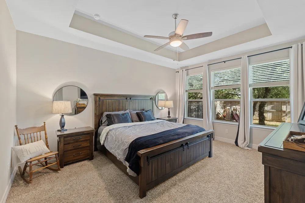 812 Heartleaf Drive Leander, TX 78641