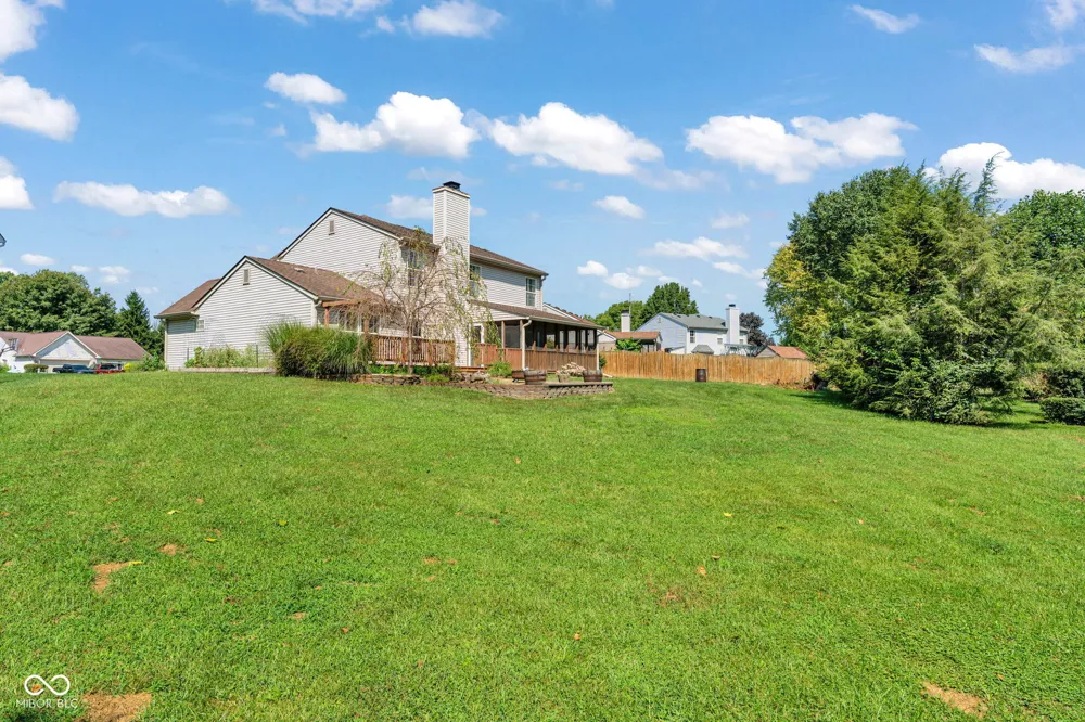 216 Creekview Circle Mooresville, IN 46158