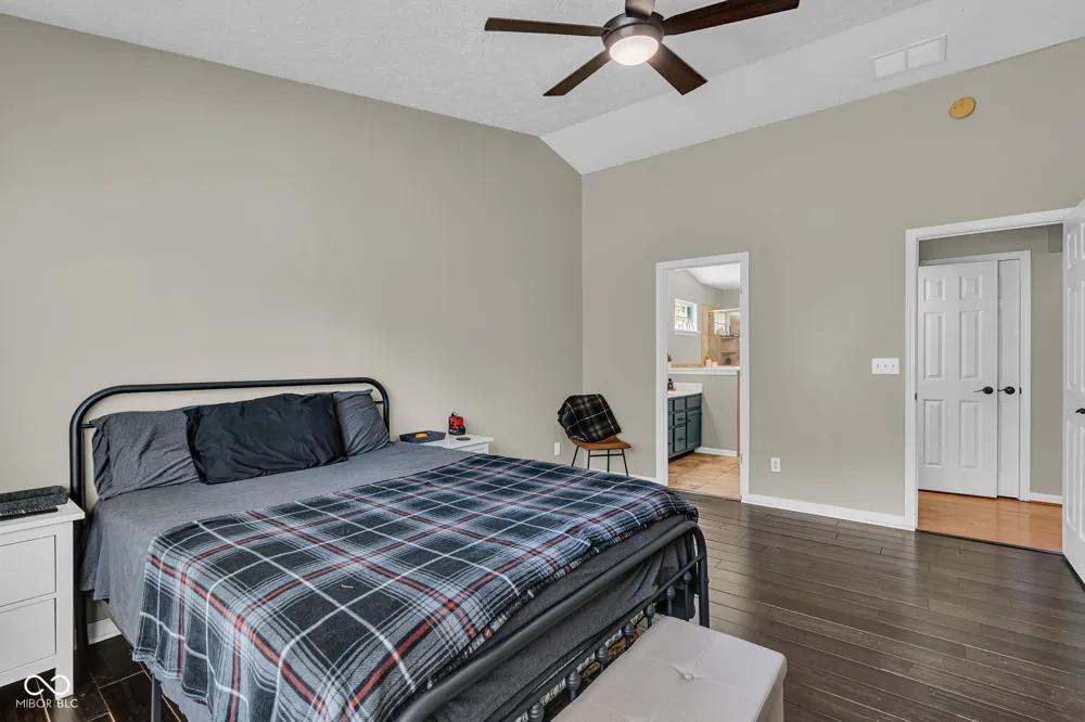 216 Creekview Circle Mooresville, IN 46158