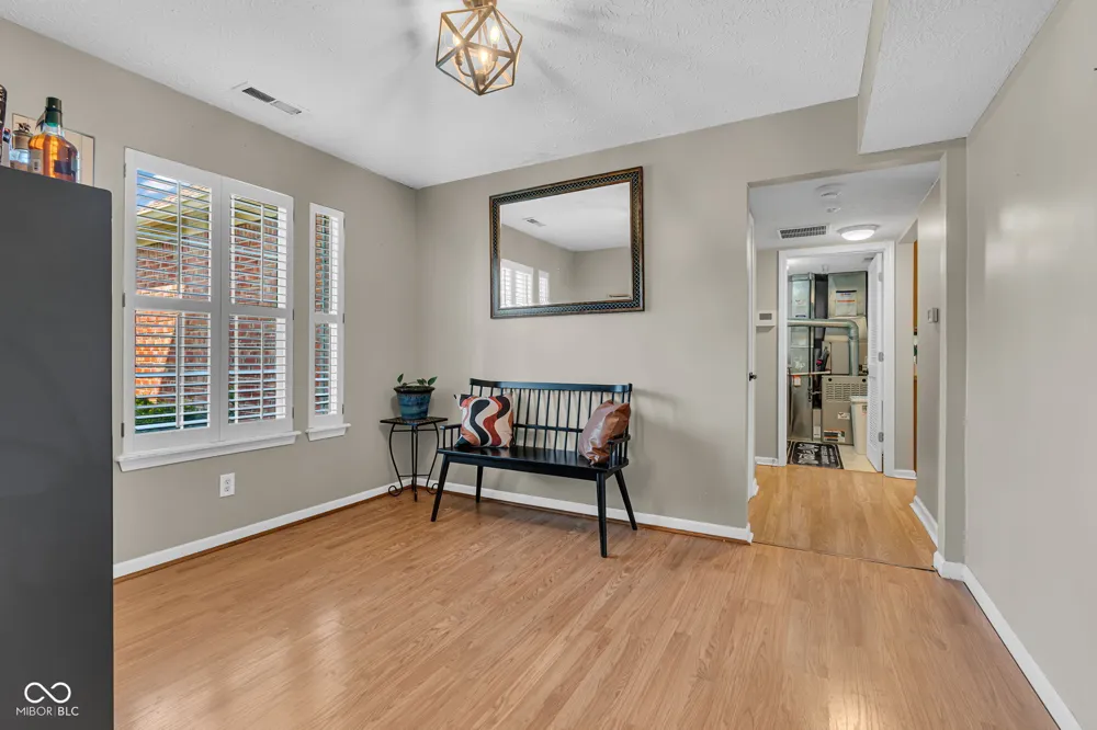 216 Creekview Circle Mooresville, IN 46158