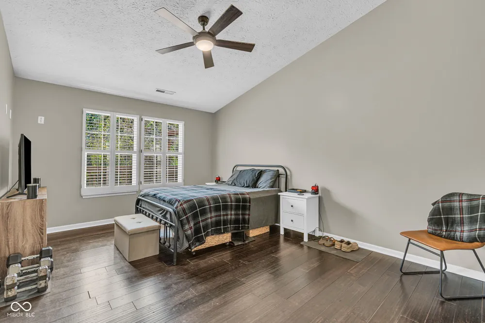 216 Creekview Circle Mooresville, IN 46158