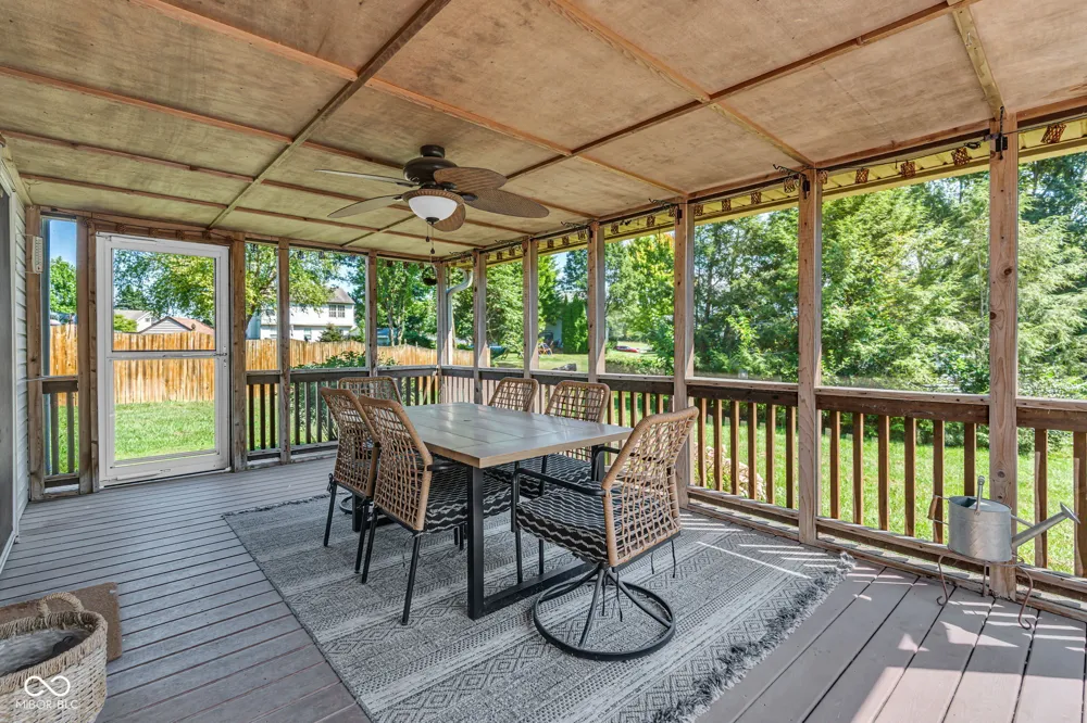 216 Creekview Circle Mooresville, IN 46158