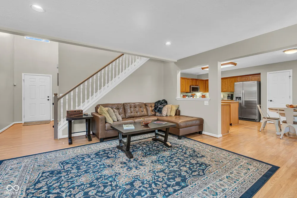 216 Creekview Circle Mooresville, IN 46158