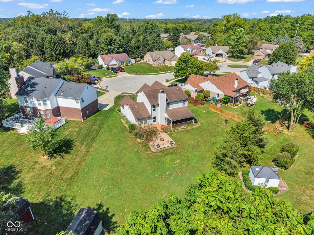 216 Creekview Circle Mooresville, IN 46158