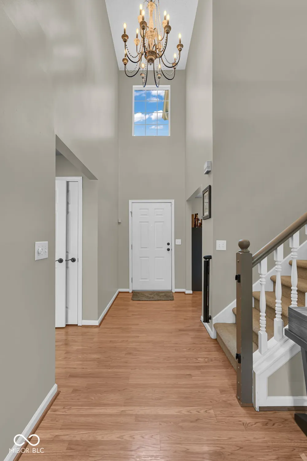 216 Creekview Circle Mooresville, IN 46158
