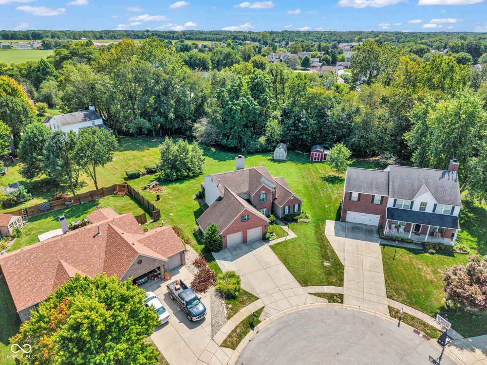 216 Creekview Circle Mooresville, IN 46158