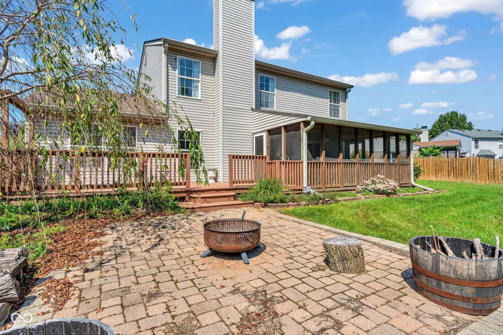 216 Creekview Circle Mooresville, IN 46158