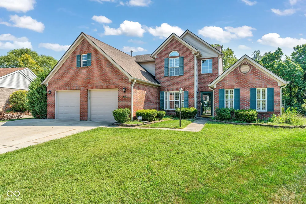 216 Creekview Circle Mooresville, IN 46158
