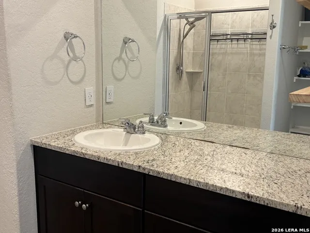6442 Greensleeves San Antonio, TX 78252