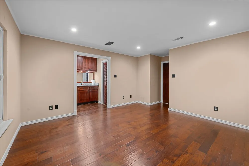 2119 Tree Lane Hockley, TX 77339