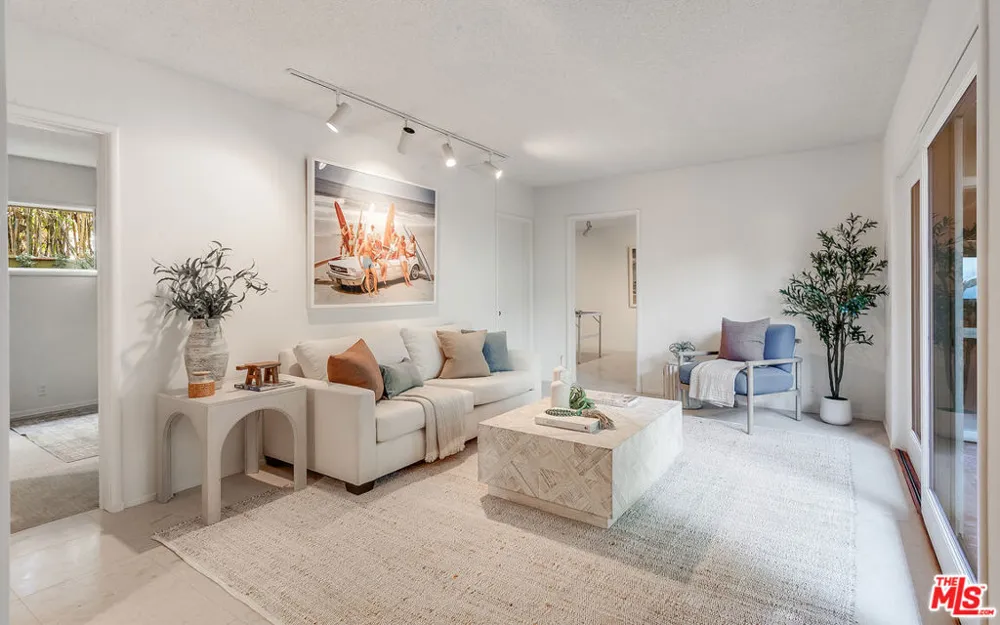 589 Via Del Monte Palos Verdes Estates, CA 90274
