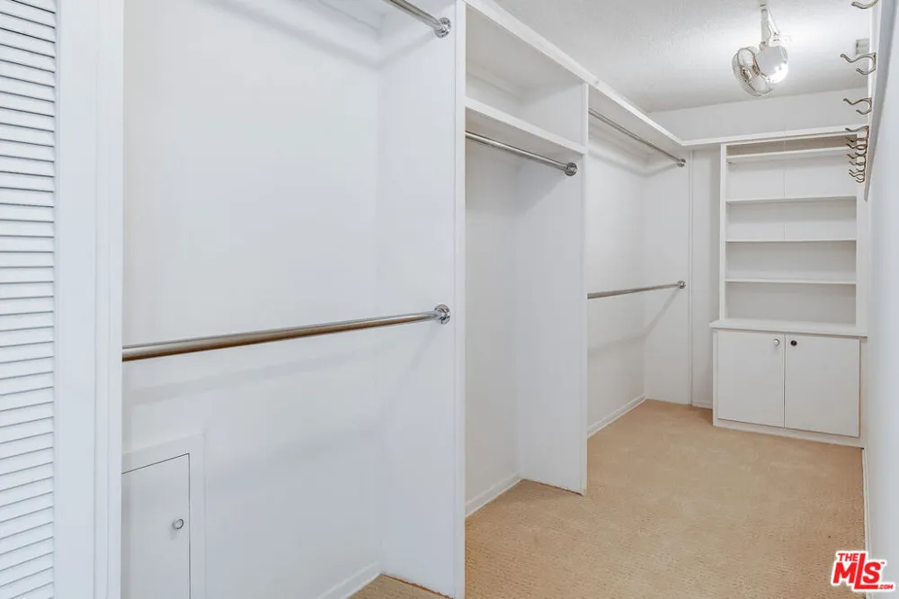 589 Via Del Monte Palos Verdes Estates, CA 90274