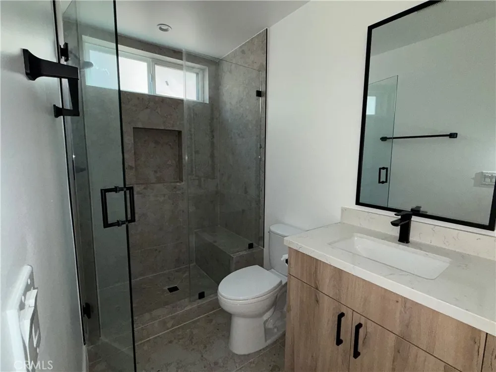 5042 Laurel Canyon Boulevard Valley Village, CA 91607